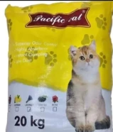 للبيع رمل قطط 20كيلو برائحه ليمون وسريع تنظيف