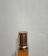 عطور اصليه ف منها تسترات لي البيع جمله والواحد عربيه وعود و روايح فواحه الطلب اتواصل على الرقم