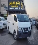 نيسان اورفان قير عادي فان مقفل موديل 2021 عداد 162 الف شرط الفحص