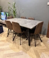 للبيع سفرة بالكراسي عدد 6 كراسي