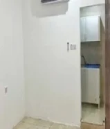 ستوديو / استديو للإيجار في الفروانيه - تشطيب جديد غرفه و صاله