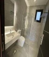 للإيجار شقه غرب مشرف