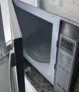 DAEWOO microwave oven