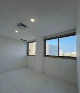 Dشقة فاخرة للايجار في حولي قطعه 5