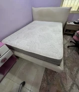 دولاب تسريحة وسرير