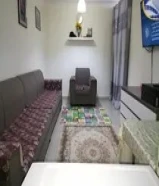 للبيع كنب نظيف و مريح و أنيق بحالة جيدة