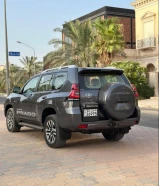 للبيع برادو 2022 TXL V6 صبغ الوكالة