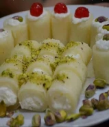 معلم حلويات عربيه خبره بالكويت يبحث عن نصف دوام او دوام كامل