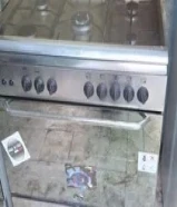 طباخ تريم ايطلي بحاله ممتاز جدا معا التوصيل والكفله حجم 90 في 60