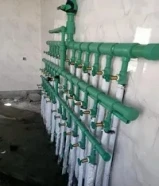 فني سباكة و كافة الخدمات الصحية الخاصة بالتركيبات و التصليحات و الترميمات بأفضل الأسعار