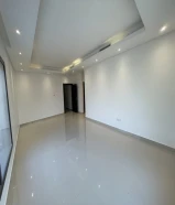 للإيجار شقه غرب مشرف