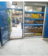 للبيع محل تجارى يصلح مخبز او مطعم موقع مميز