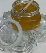 عسل سدر، وجرجير جزائري فوائدهما معروفة في تقوية مناعة جسم الإنسان، وتحسين النشاط الجنسي.