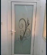 فني المنيوم/ فني شتر/ تصليح مطبخ/ جام سكريت / تركيب ابواب