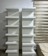 قطعتين من رف اثاث منزلي دسكور جميل ستاند كبير. سعر القطعتين 20KD