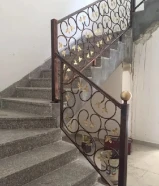 حداد مظلات . خشبية .خام . كيسبان. كيربي .مخازن . اسوار .اسقف معدنيه .جميع اعمال الحداده