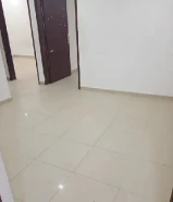 للايجار شقه في حولي خلف مدرسه الجيل الجديد الايجار 230 دينار تامين الكهرباء على الساكن عائلات فقط.