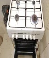 طباخ 4 شعلة للبيع بحالة جيده جدااا