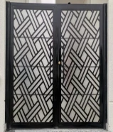 "نحول الحديد إلى تحف فنية."