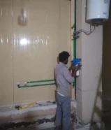خدمات صيانة وتركيب السباكةPlumbing maintenance and installation services