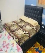 متوفر مشاركة سكن مؤقت