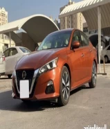 نيسان التيما sv 2019 ماشي 135 الف قابل للزيادة