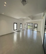 للإيجار دورالزهراء مقابل مول 360