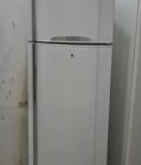 تلاجه توشيبا 26 قدم بحاله ممتاز معا التوصيل