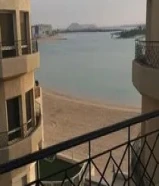 للعائلات شاليه في الخيران مع أطلاله بحريه 3 ادوار 6 غرف وصاله كبيره لايوجد مسبح متوفر الويك اند
