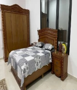للبيع اثاث غرفة نوم آسره و دواليب و خزائن