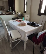 KWDurgent sale! dinning table and chairs for sale