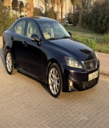 للبيع لكزس is 300 بحاله ممتازه 2011