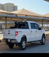 للبيع وانيت فورد F-150 موديل 2013