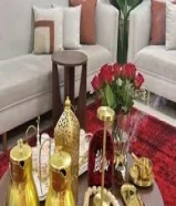 للبيع طقم غنفات 4 قطع كل قطّعه 3 أمتار مع طاولات