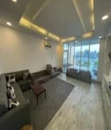 شاليه اربع غرف نوم اثنين منهم ماستر صف اول عالبحر