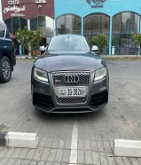 udi Rs5 2011 V8 450 hp المكينة قابل للمساومة بالمعقول ماشي 60.500