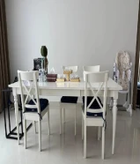 طقم سفرة شبه جديد بحالة جدا ممتازه