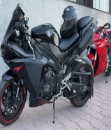 Yamaha r1 2010