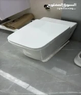 ادوات صحية حممات كاملة مرحاض ملكى ومغاسل بورسلين