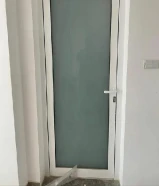 فني المنيوم/ فني شتر/ تصليح مطبخ/ جام سكريت / تركيب ابواب