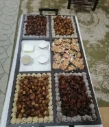 تمور مع خدمة ضيافة رجالي ونسائي