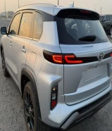 تويوتا اوربان 2024 الفل عداد 10