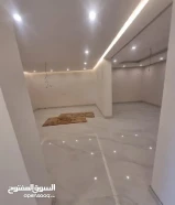 مقاول ومعلم تكسير وتركيب جميع انواع السيراميك والرخام والكاشه صالات غرف حمامات مطابخ بارخص الاسعار