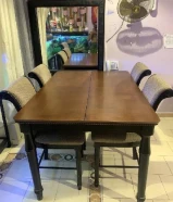 120 KWDLuxury Dining Table Set - Exquisite Craftsmanship