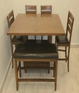 KWDطاولة طعام تصميم نيويوركر Newyorker Dining table