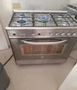 للبيع 5شعلة ايطالي 80في 50سم الفرن مفتاح والشواية مفتاح السعر 20دينارنهاىي السعر مكاني الرقعي