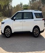 للبيع كيا كرنفال 2023 بحالة ممتازة وشرط الفحص