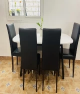 daining table with 4 chairs