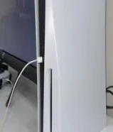 سوني 5 مستعمل شهرين ويجي معاها يده واستخدام اسبوعي فقط لا غير فقط الصامل للبيع ب 130 دينار