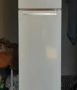 ثلاجه للبيع بحاله ممتازه جدا استفسار الرقم ده